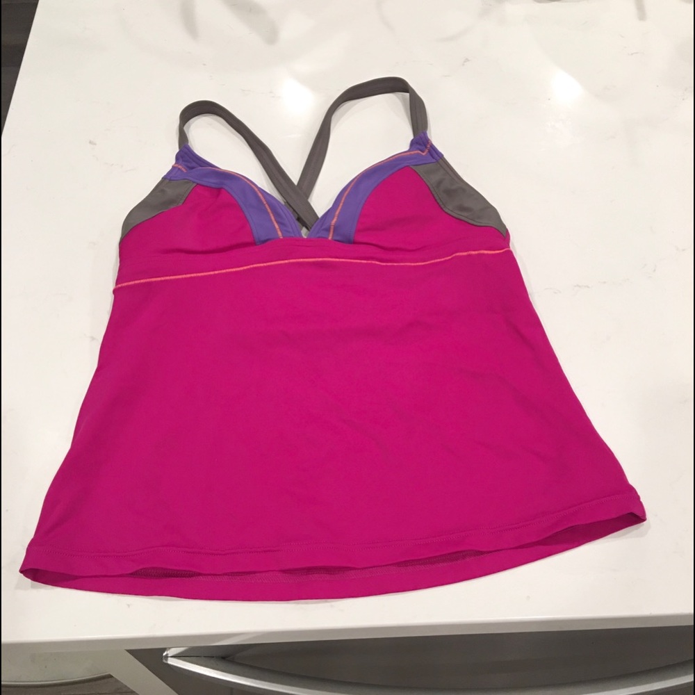 ❤️PRANA pink tank top built in bra Size medium